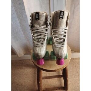 STMAX Roller Skates Women Metallic Silver Glitter Bright Pink Toe Stops Size 7.5